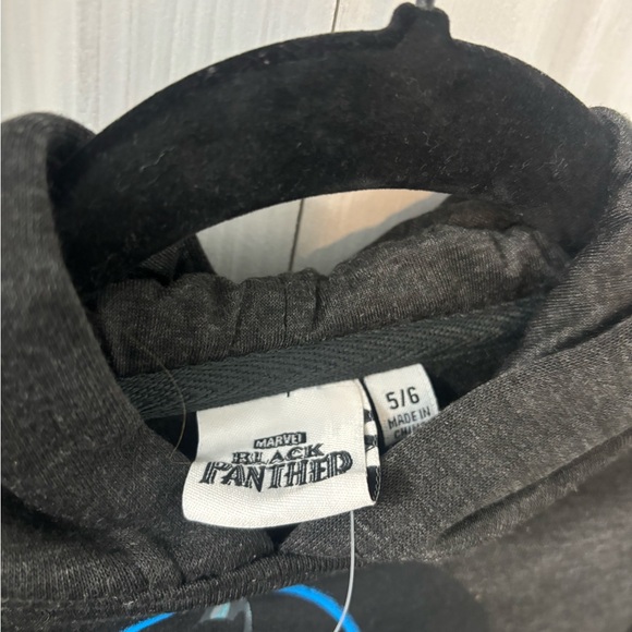 NWT! Childs Marvel Black Panther Charcoal Hoodie - Picture 4 of 6